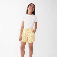 Load image into Gallery viewer, Daisy T-Shirt &amp; Shorts Set
