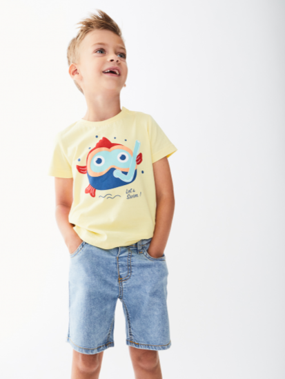 Diving yellow t-shirt