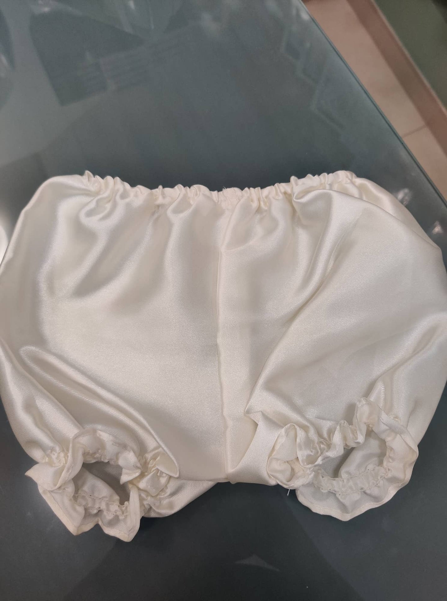 Plain underpants (cream/white)