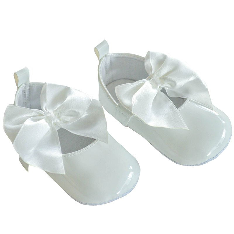 White ballerina shoes